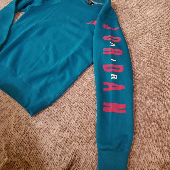 NWOT Nike Air Jordan Teal and Bright Pink Crewneck Sweatshirt - Picture 7 of 7